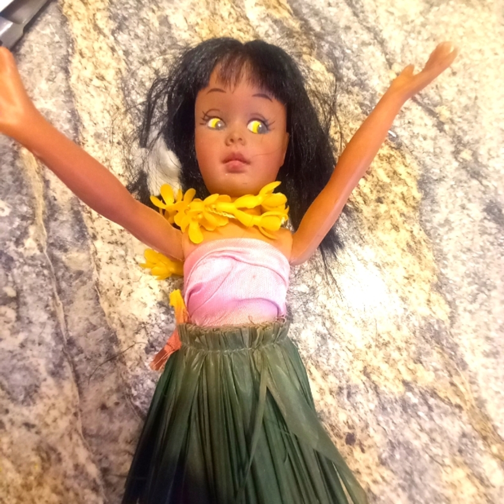 Vintage 1980s KUUIPO Hawaiian DOLL